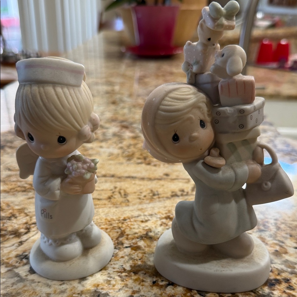 Precious Moments Figurine Duo in Cream and Pink